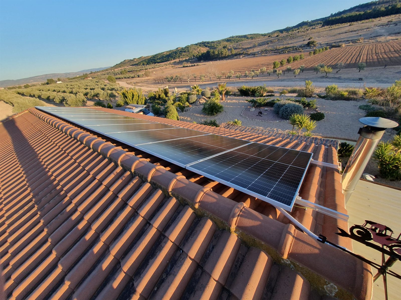 Instalación de placas solares por Miguelec Electricidad